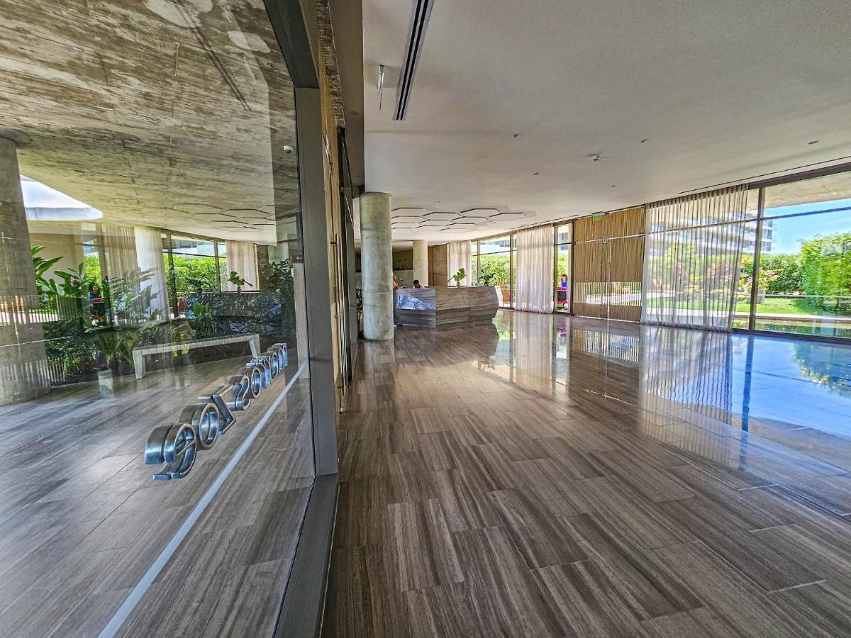 Apartamento En Morros Zoe Con Acceso Directo Al Mar En *