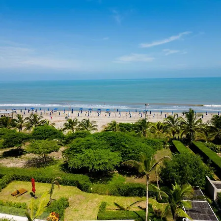 Apartamento En Morros Zoe Con Acceso Directo Al Mar En
