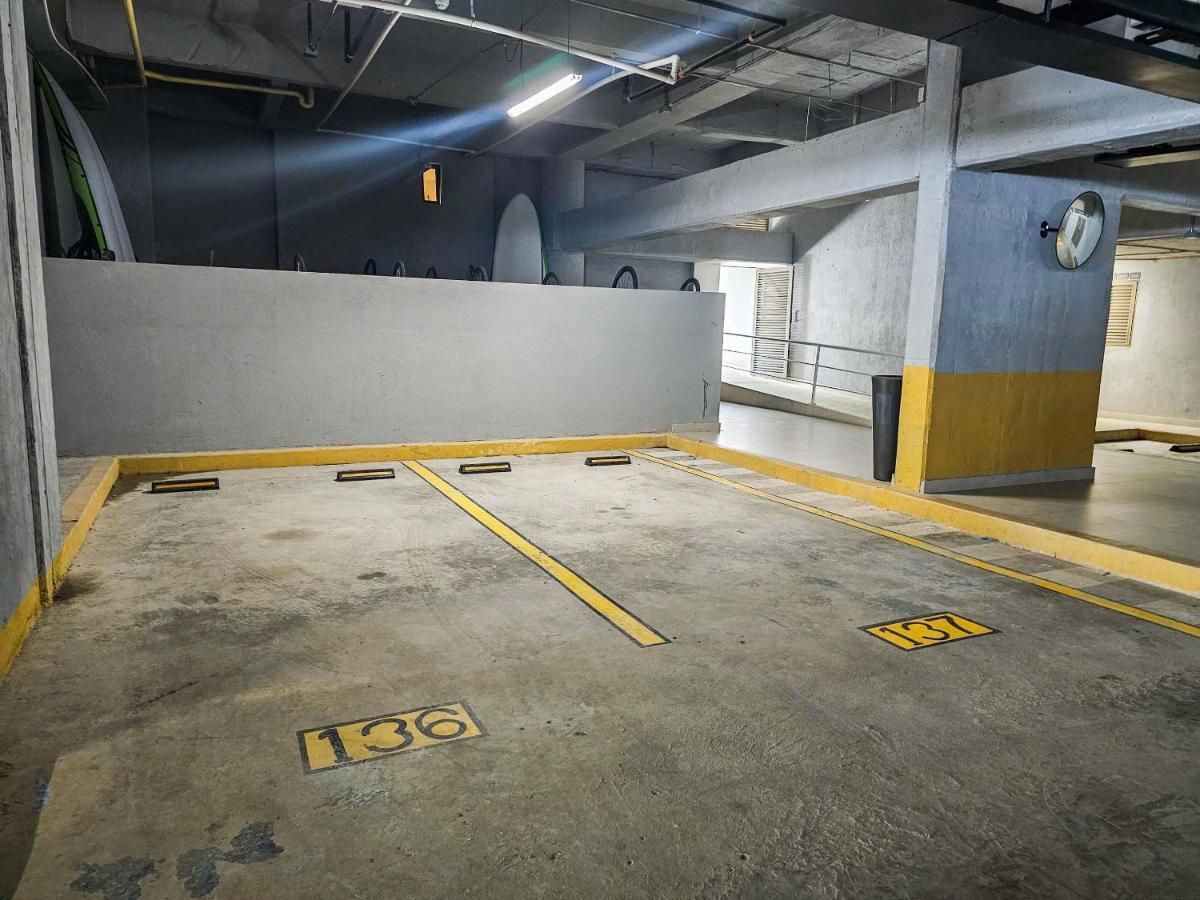 Apartamento En Morros Zoe Con Acceso Directo Al Mar En *